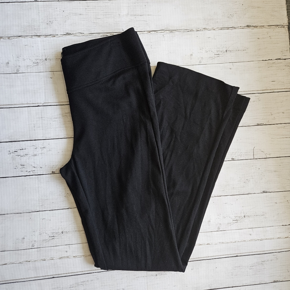Cabi Black Back Zip Pants Size‎ 10